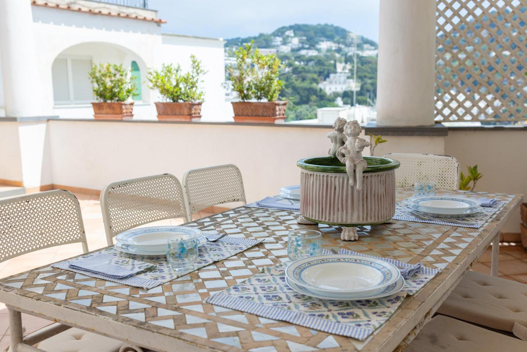 Holiday home Caprigetaway - La Rosa Bianca Capri